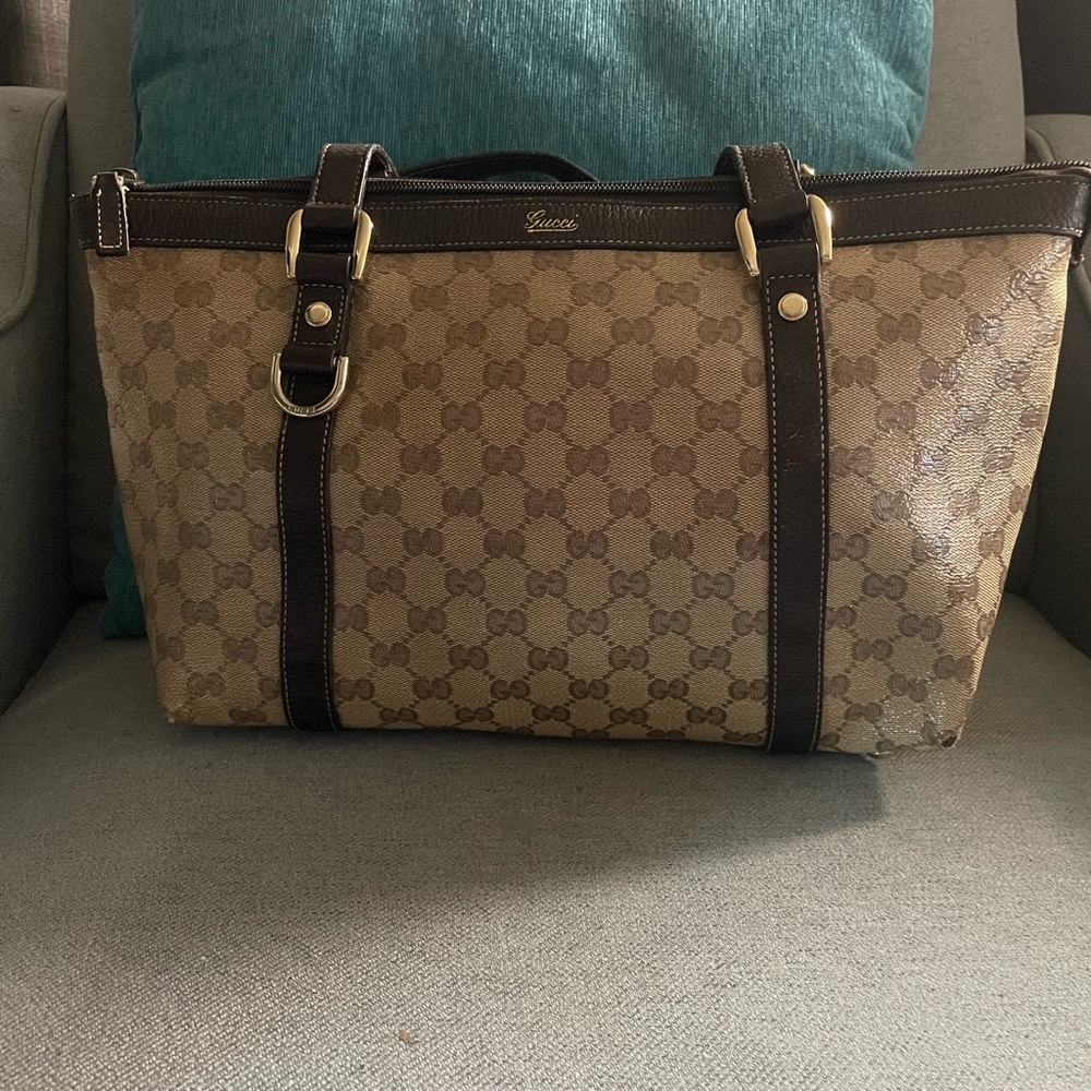 Gucci Abbey medium tote